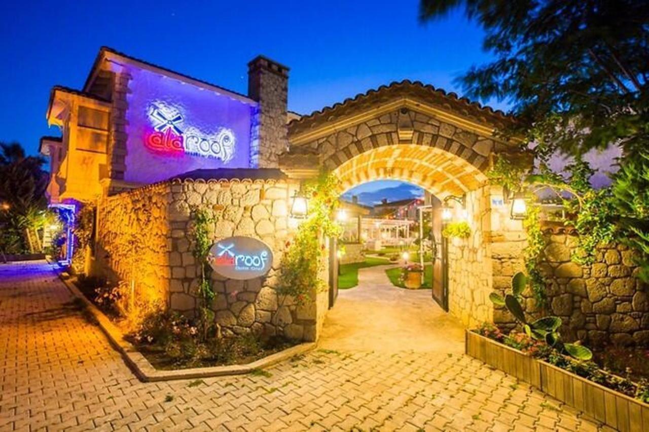 Alaroof Hotel Алачати Екстер'єр фото