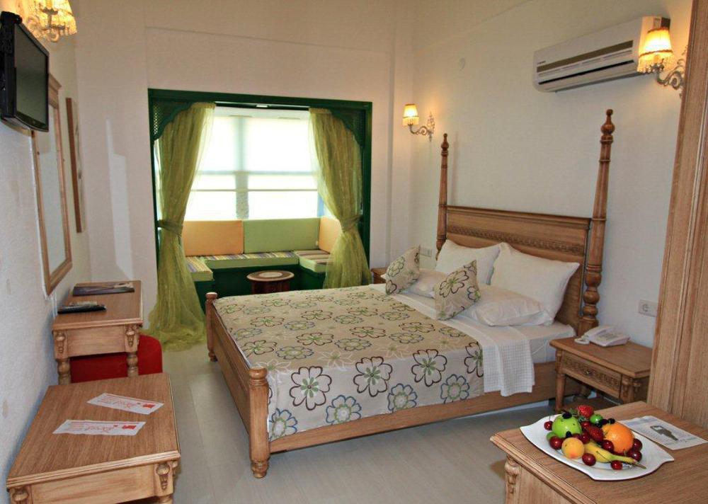 Alaroof Hotel Алачати Екстер'єр фото