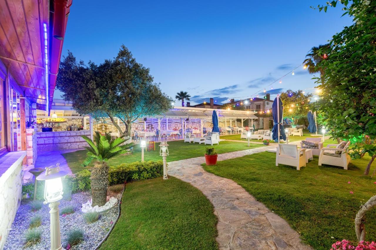 Alaroof Hotel Алачати Екстер'єр фото